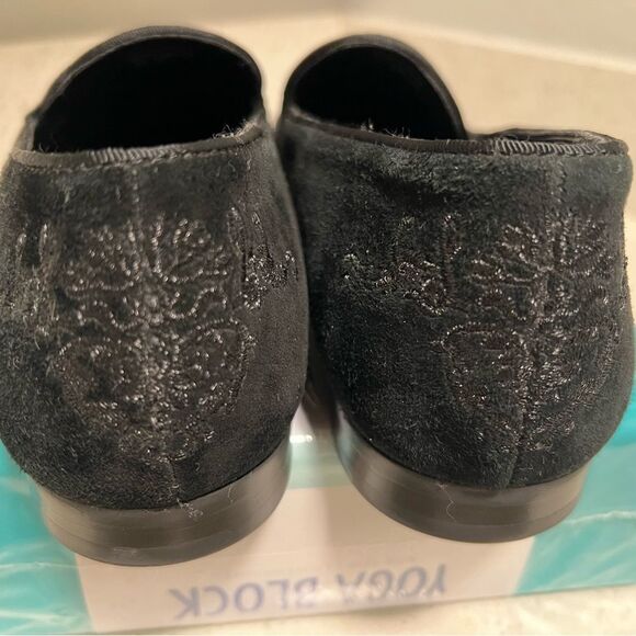 ALDO Black Suede Embroidered Loafer Mules Women's Size 7.5 Dress Shoes - Picture 5 of 8